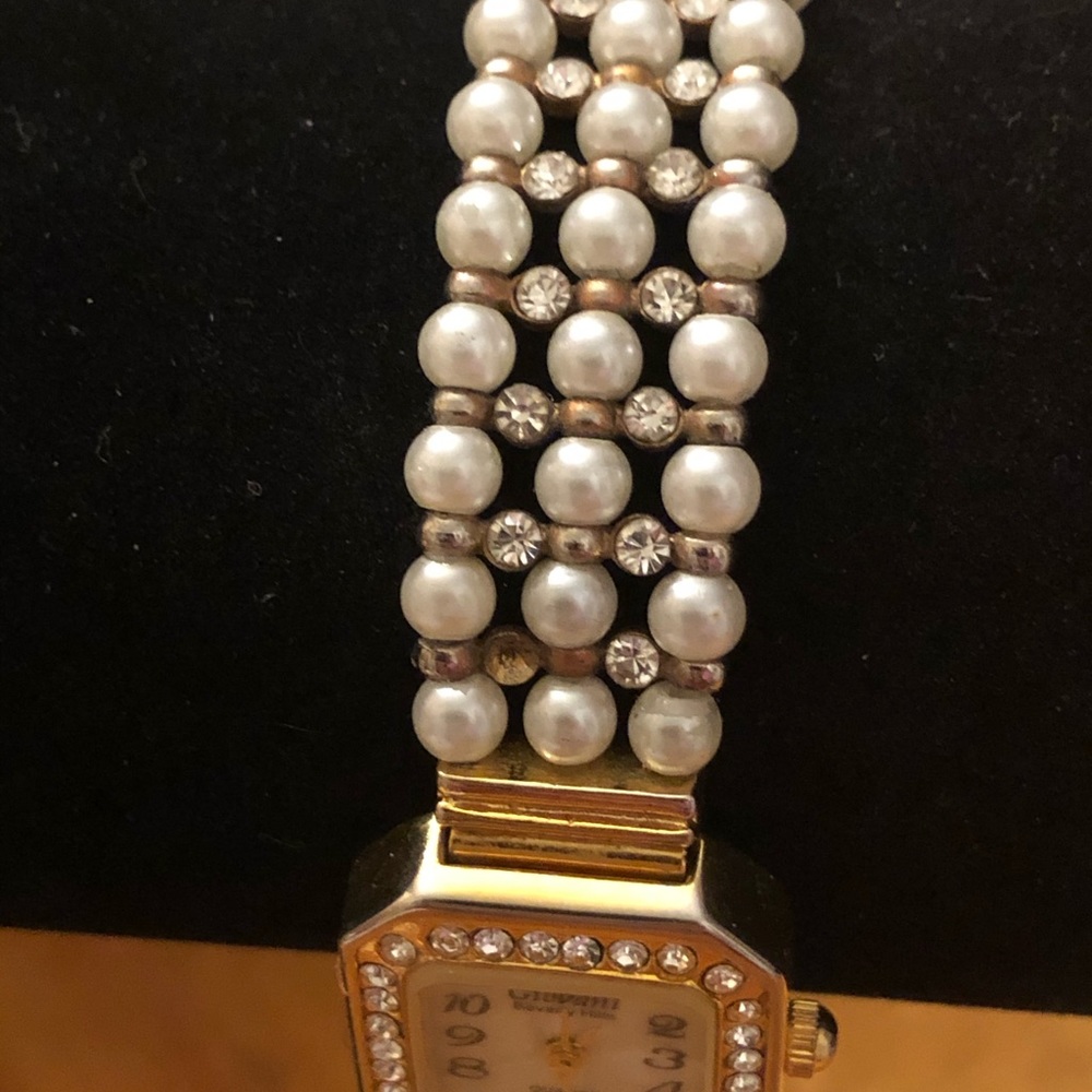 Watch - Picture 3 of 4